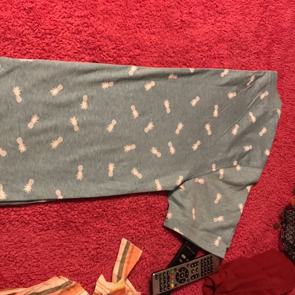 Men’s shirt - Picture 2 of 2